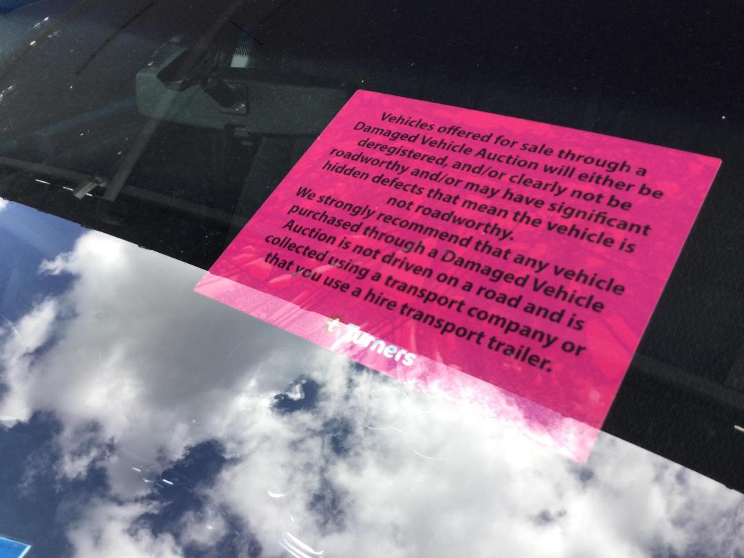 Photo '6' of Holden Commodore VF Evoke V6