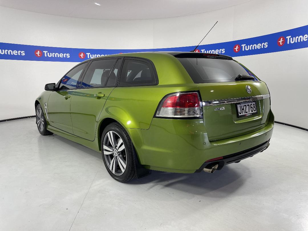 Photo '5' of Holden Commodore Photo '5' of Holden Commodore