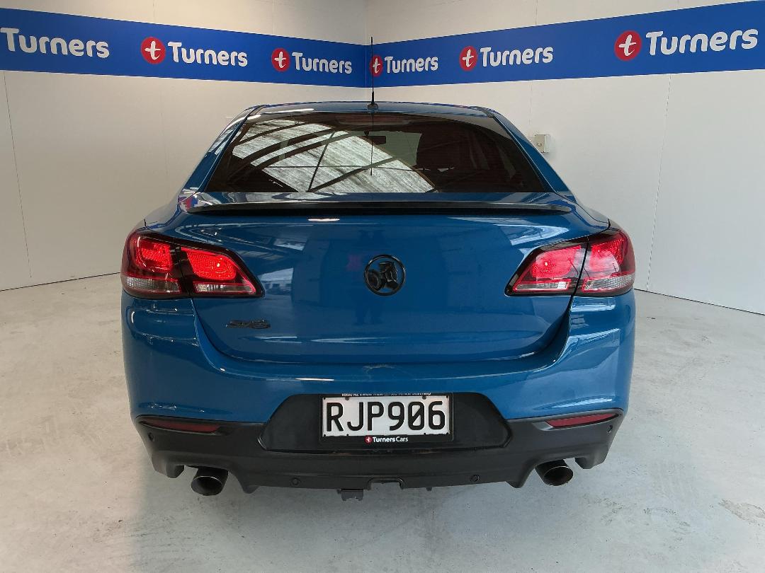 Photo '6' of Holden Commodore Photo '6' of Holden Commodore