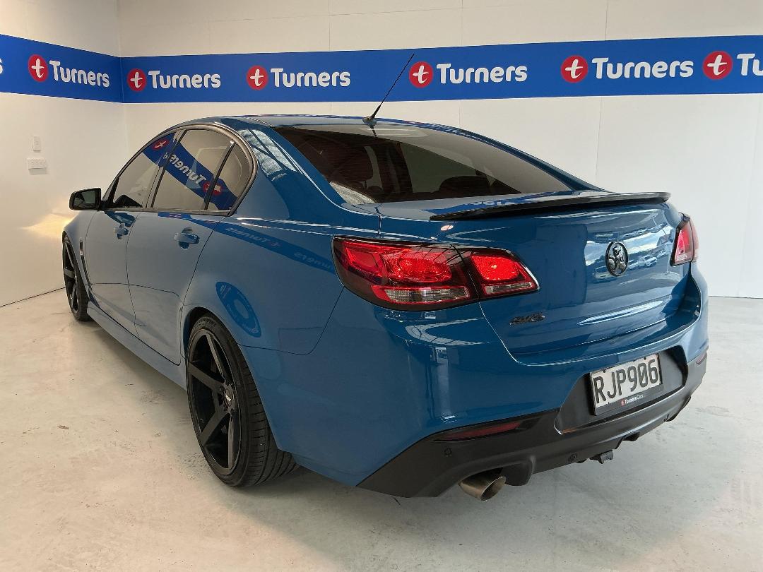 Photo '5' of Holden Commodore Photo '5' of Holden Commodore