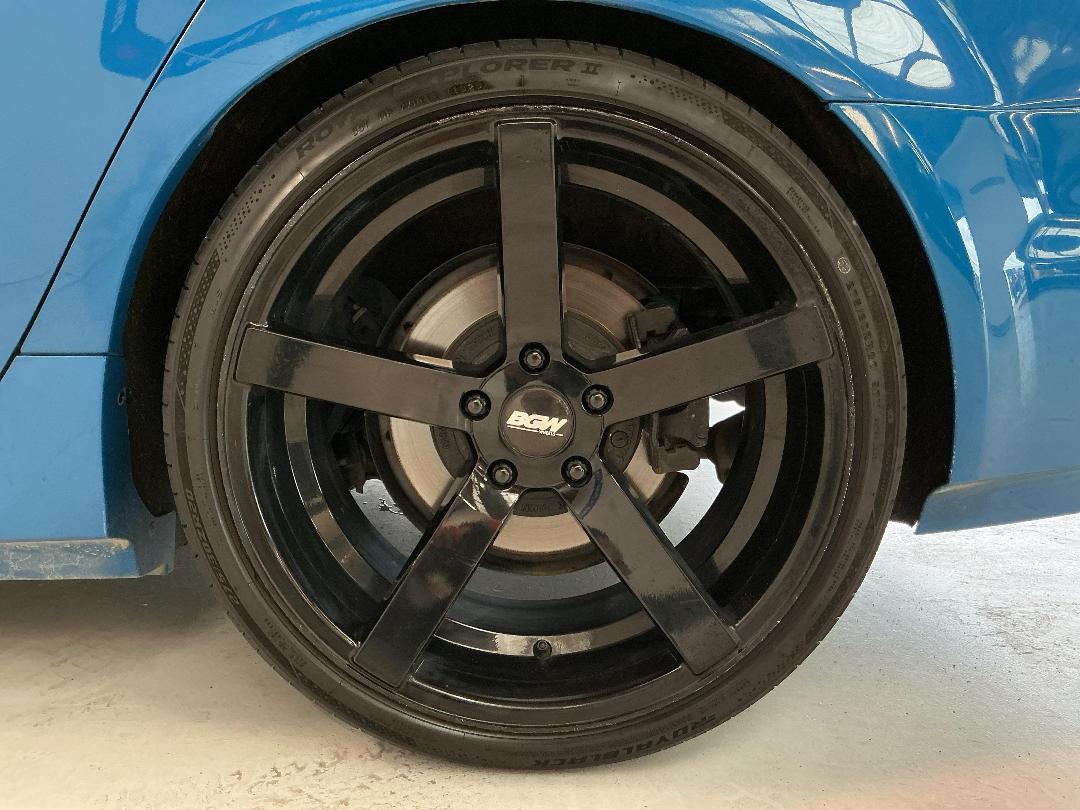 Photo '11' of Holden Commodore Photo '11' of Holden Commodore