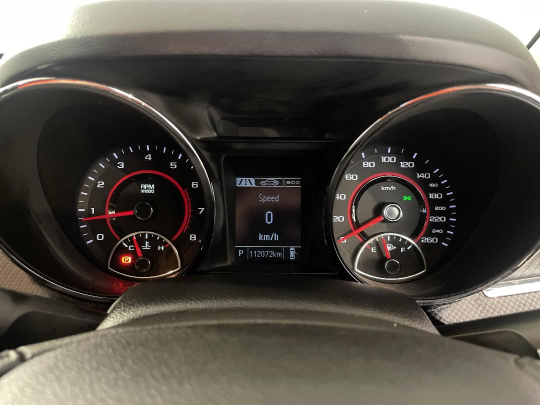 Photo '19' of Holden Commodore Photo '19' of Holden Commodore