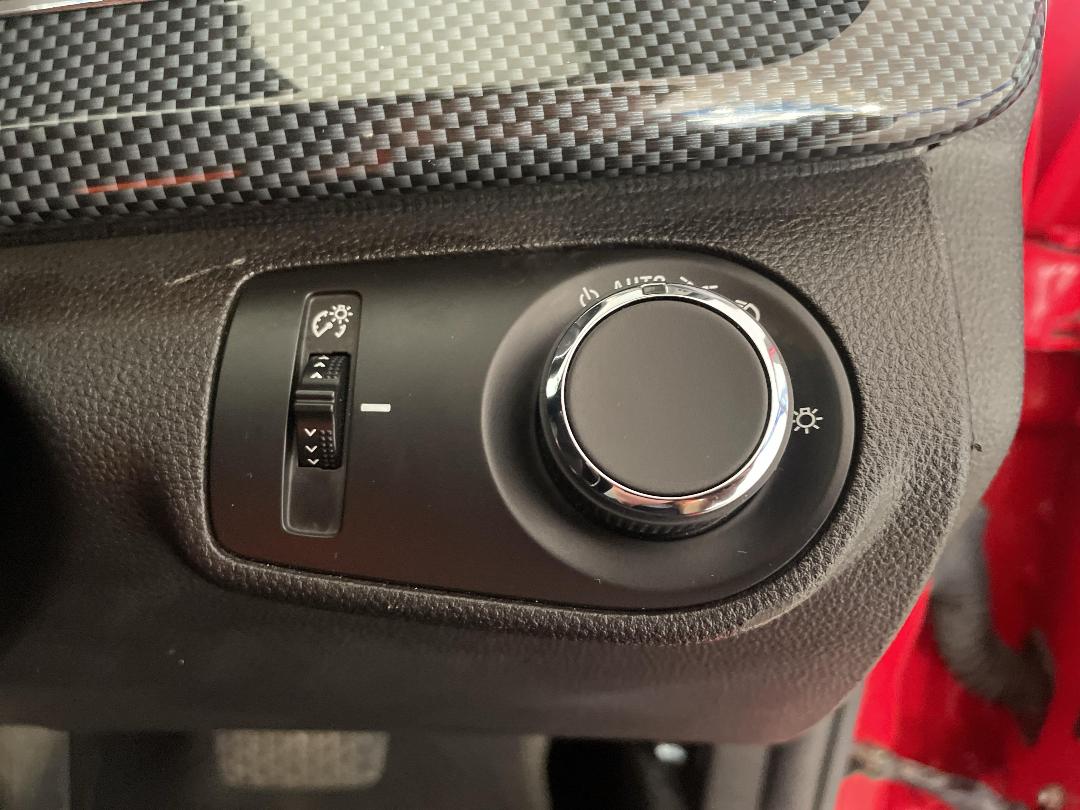 Photo '22' of Holden Commodore Photo '22' of Holden Commodore