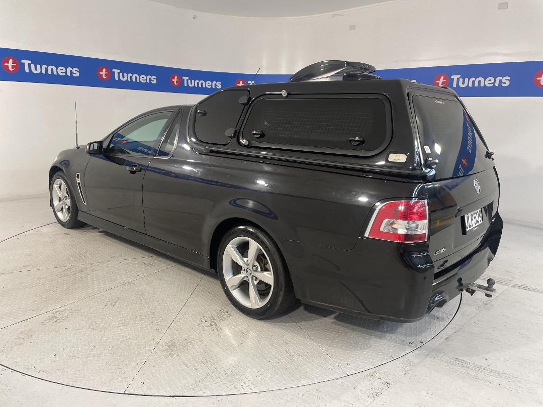 Photo '5' of Holden Commodore Photo '5' of Holden Commodore