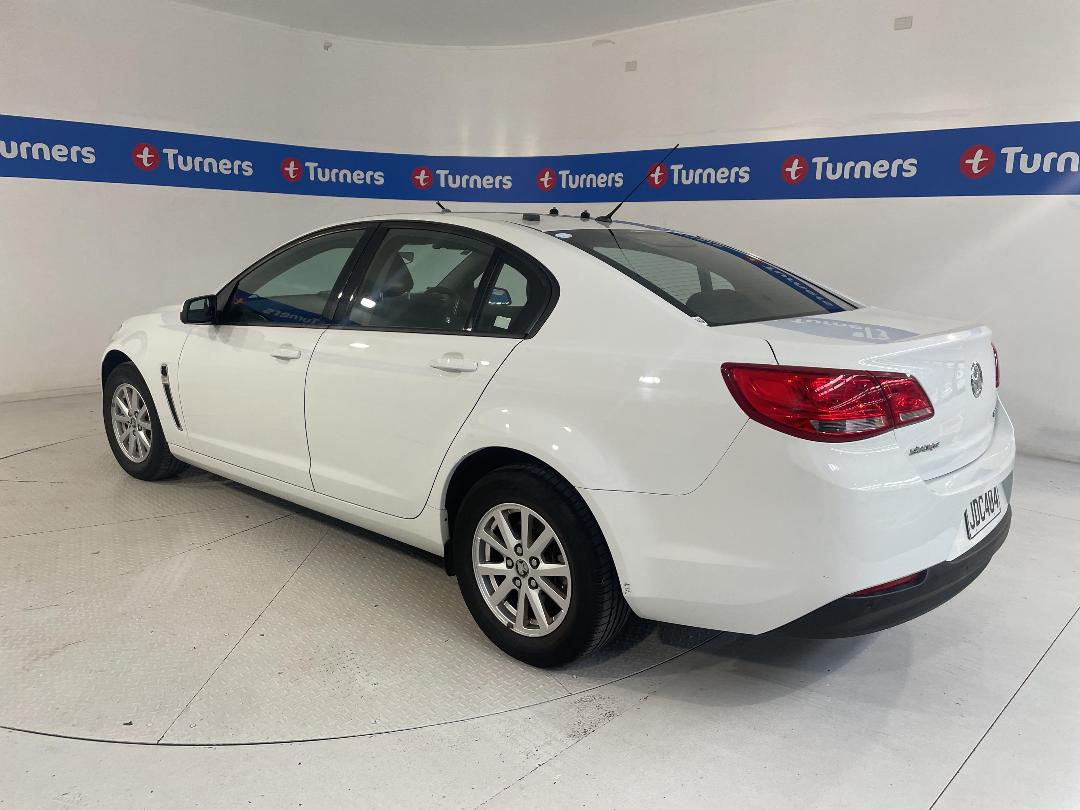 Photo '5' of Holden Commodore Photo '5' of Holden Commodore