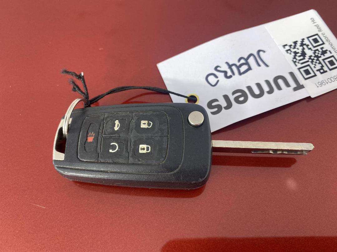 Photo '22' of Holden Commodore Photo '22' of Holden Commodore