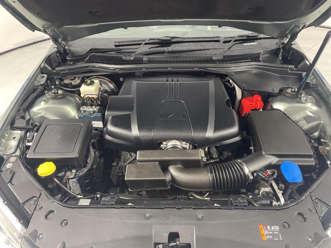 Photo '13' of Holden Commodore Photo '13' of Holden Commodore