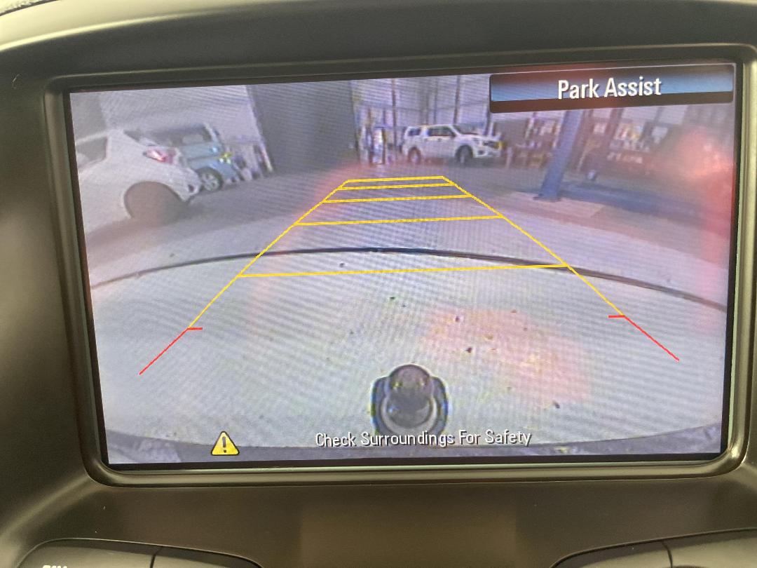 Photo '24' of Holden Commodore Photo '24' of Holden Commodore