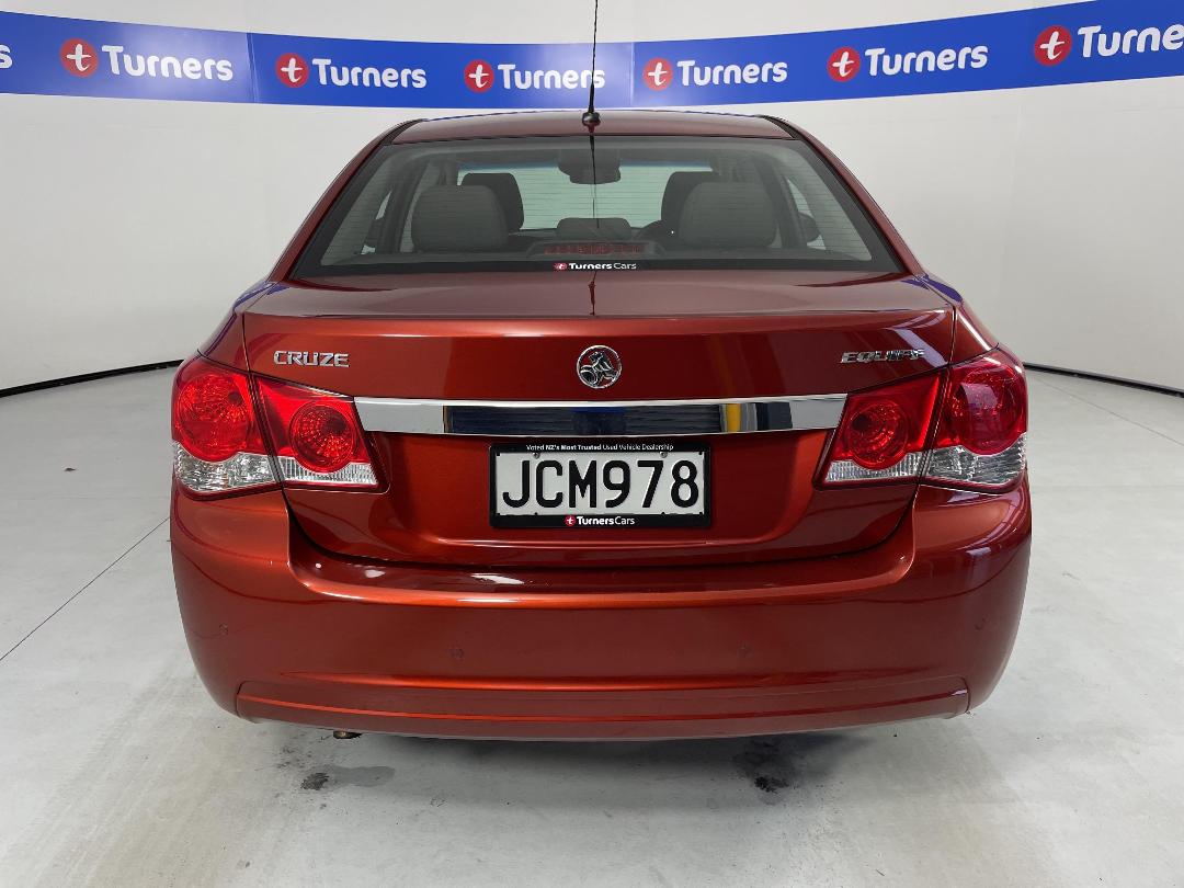 Photo '6' of Holden Cruze