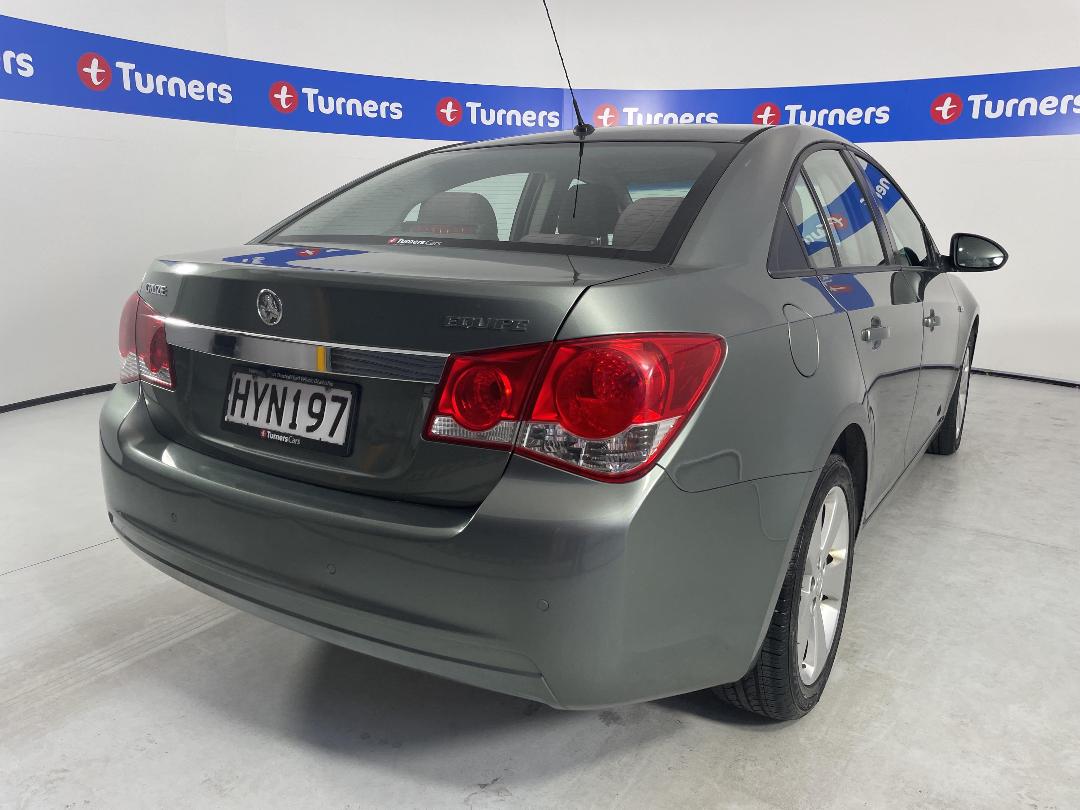 Photo '7' of Holden Cruze Photo '7' of Holden Cruze