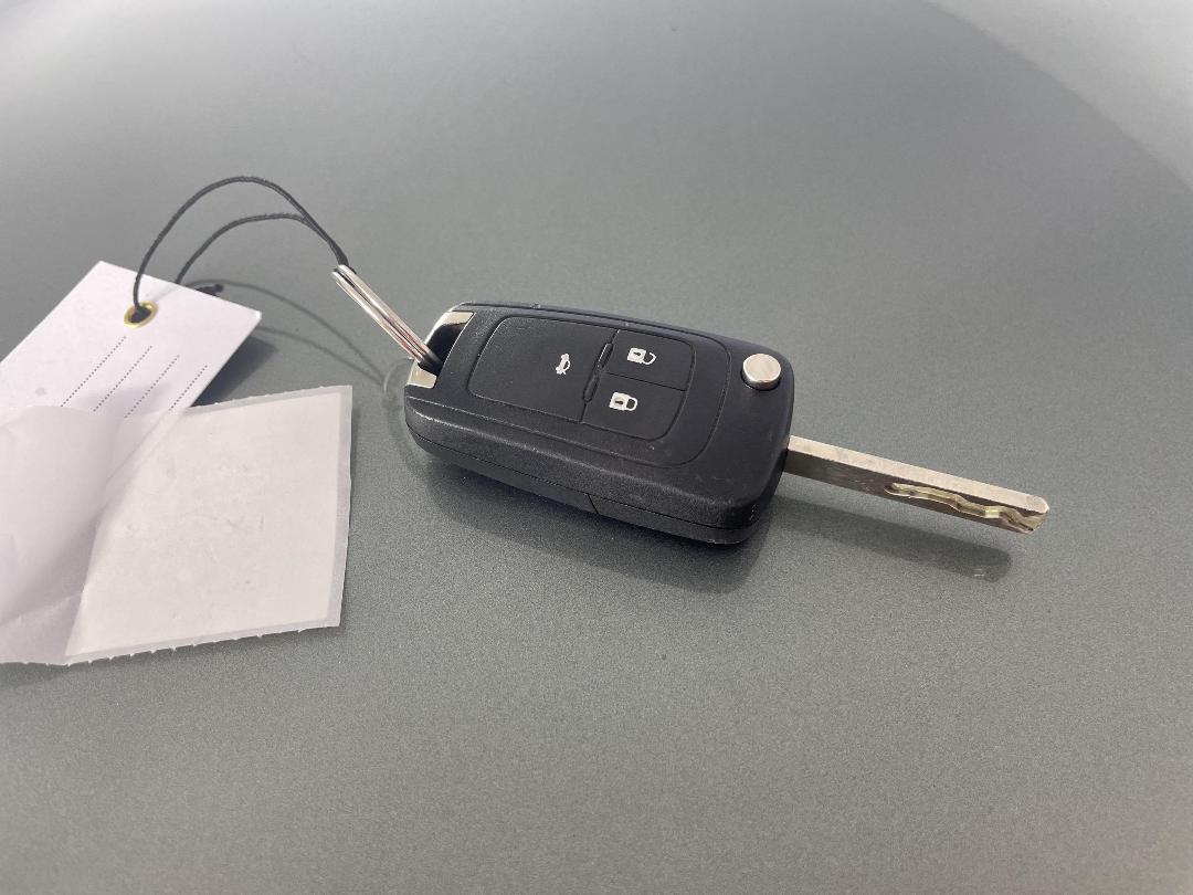 Photo '22' of Holden Cruze Photo '22' of Holden Cruze