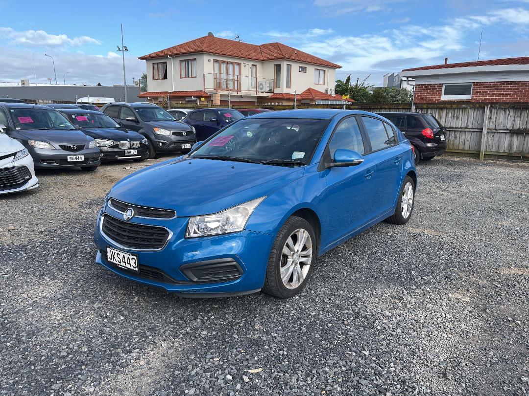 Photo '3' of Holden Cruze Equipe