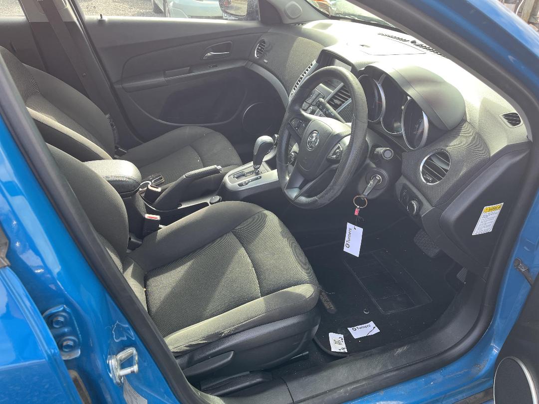 Photo '14' of Holden Cruze Equipe