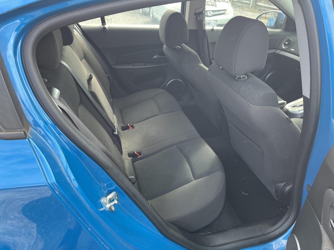 Photo '18' of Holden Cruze Equipe