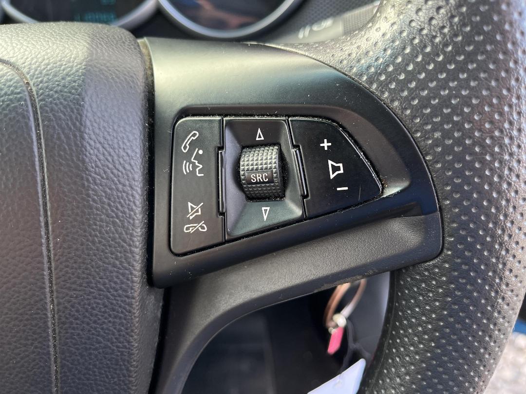 Photo '23' of Holden Cruze Equipe