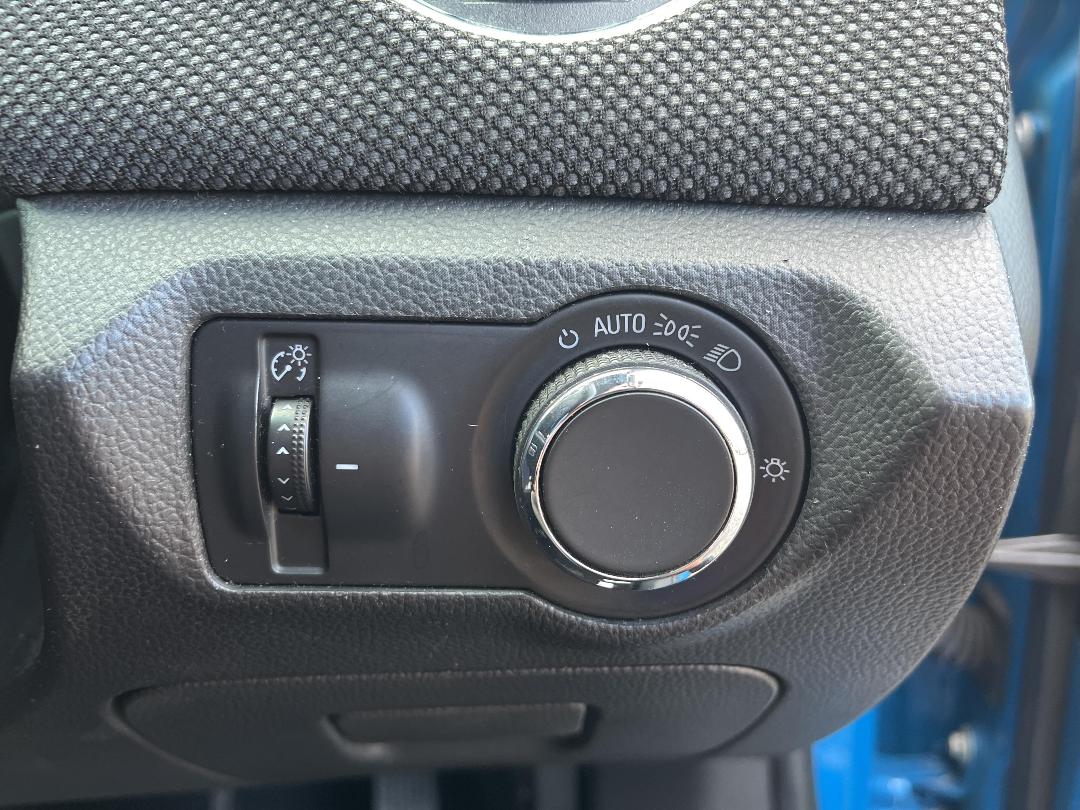 Photo '22' of Holden Cruze Equipe