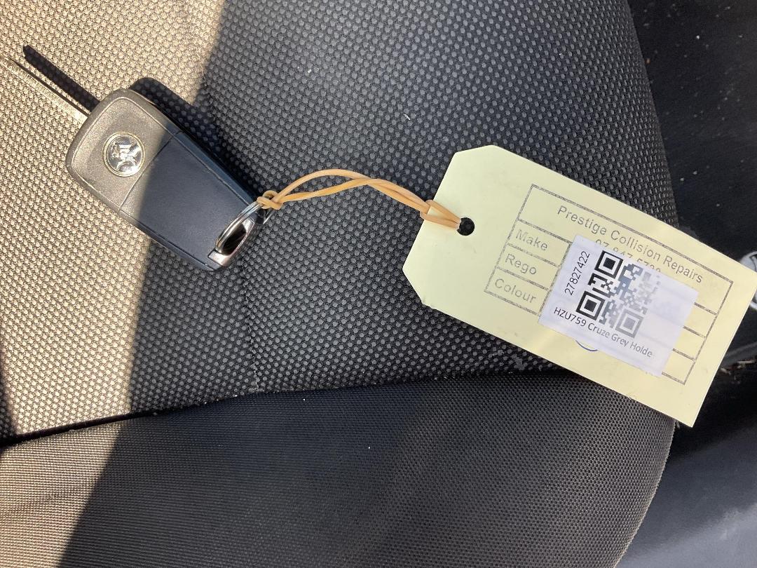 Photo '15' of Holden Cruze Equipe Photo '15' of Holden Cruze Equipe