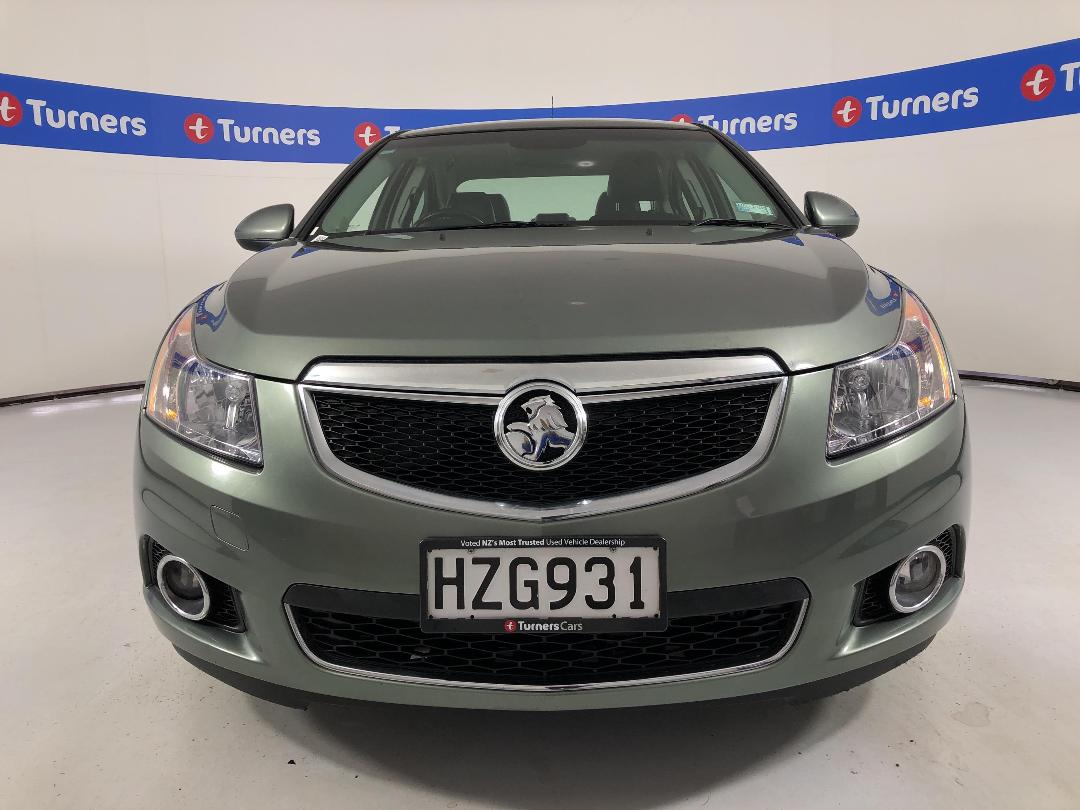 Photo '2' of Holden Cruze