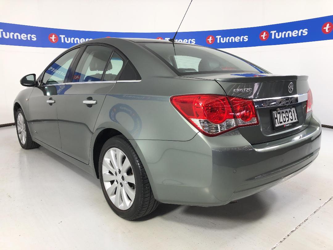 Photo '5' of Holden Cruze