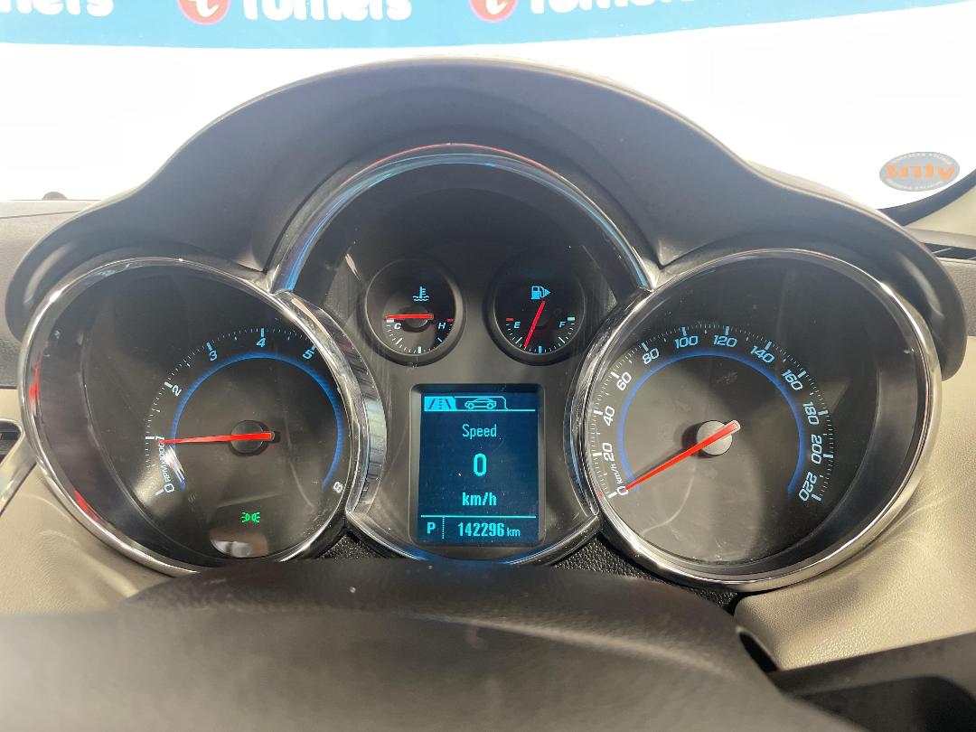 Photo '21' of Holden Cruze Photo '21' of Holden Cruze