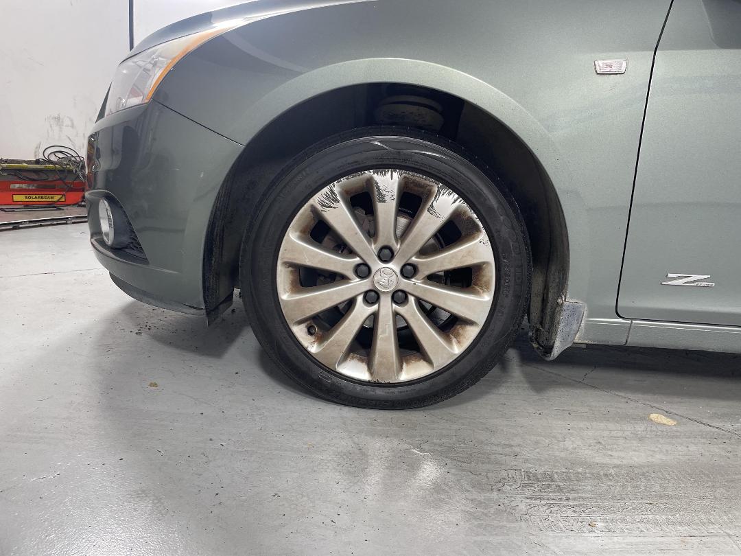 Photo '10' of Holden Cruze