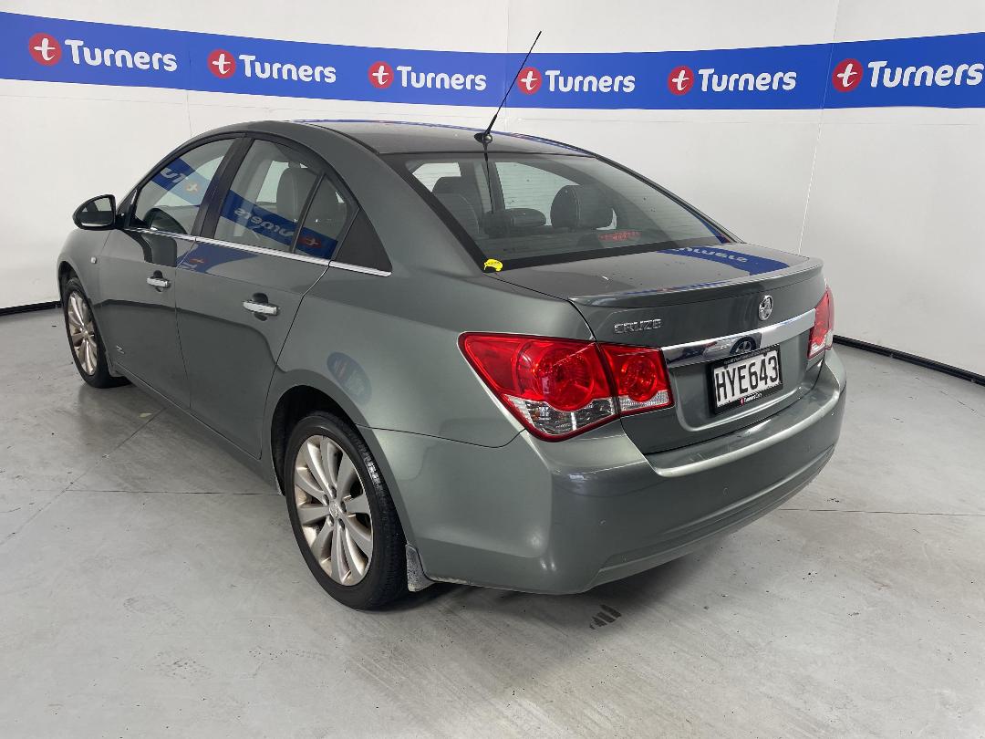 Photo '5' of Holden Cruze