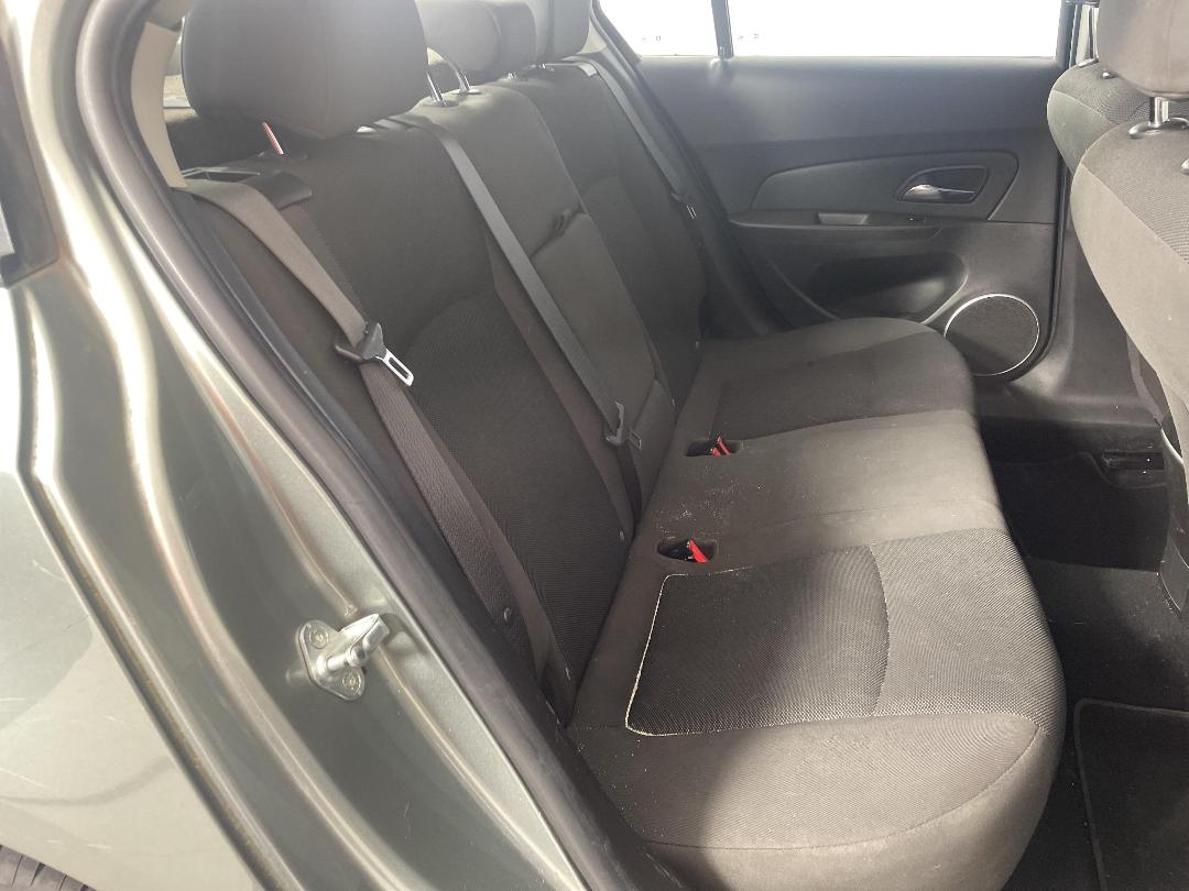 Photo '18' of Holden Cruze Equipe