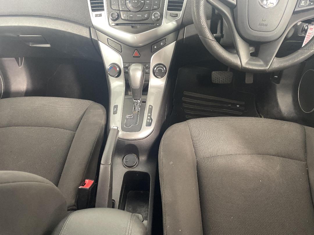 Photo '16' of Holden Cruze Equipe