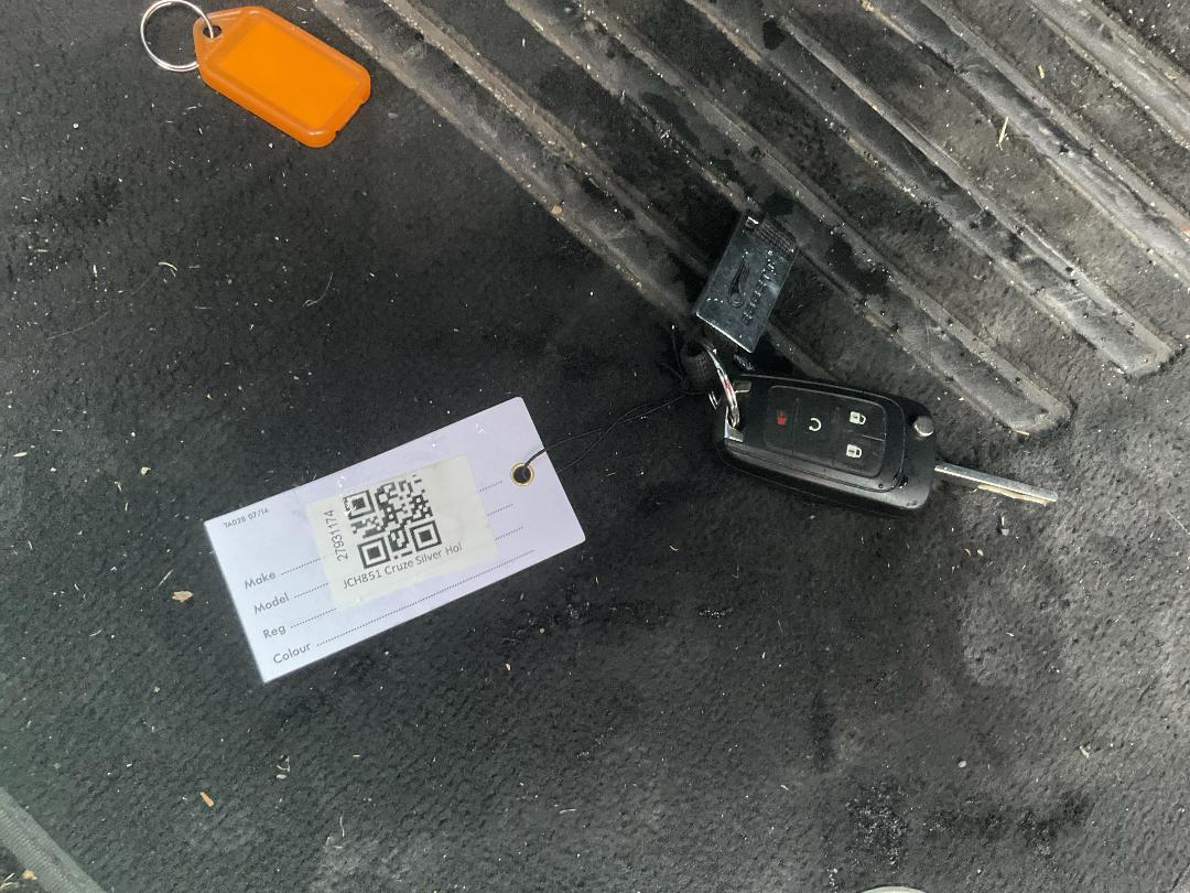 Photo '15' of Holden Cruze SRI-V