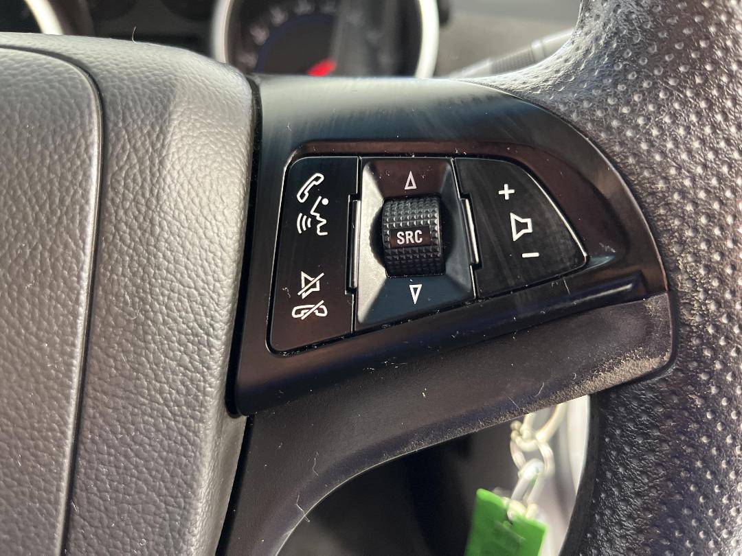 Photo '26' of Holden Cruze