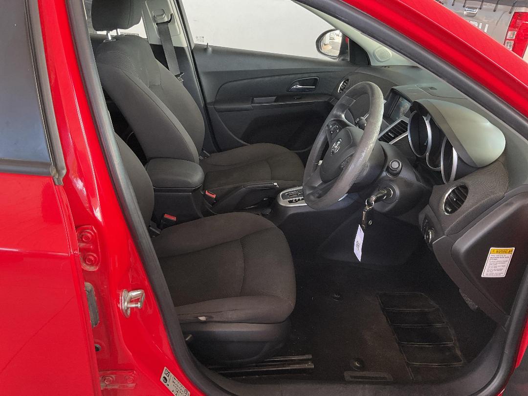 Photo '14' of Holden Cruze Equipe HB