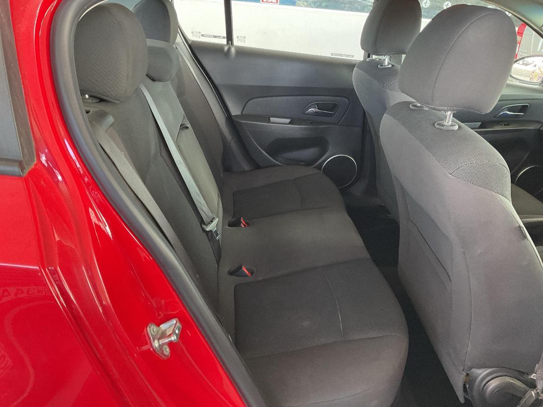 Photo '18' of Holden Cruze Equipe HB