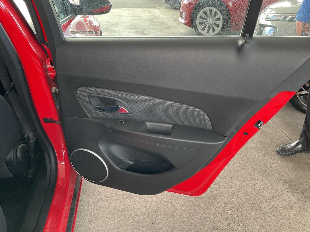 Photo '17' of Holden Cruze Equipe HB