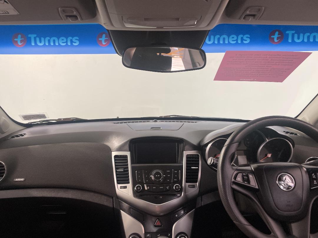 Photo '19' of Holden Cruze Equipe