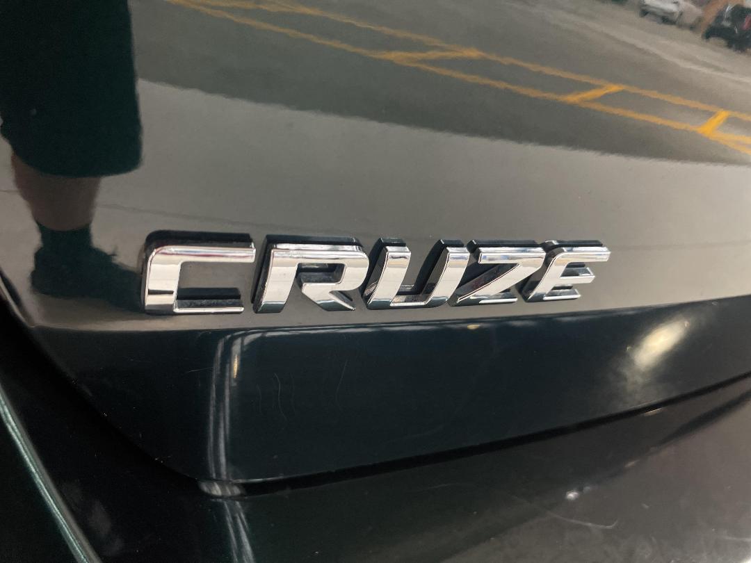 Photo '35' of Holden Cruze Equipe