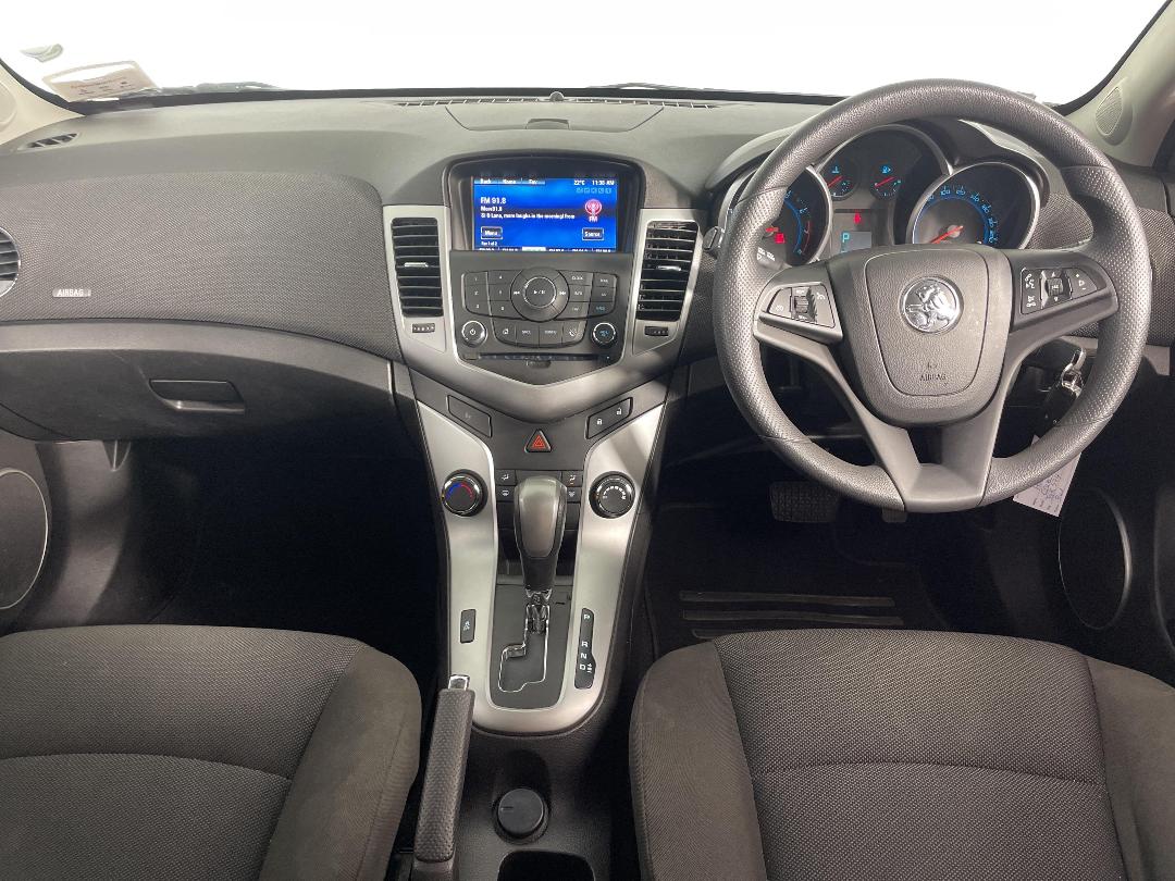 Photo '16' of Holden Cruze Equipe