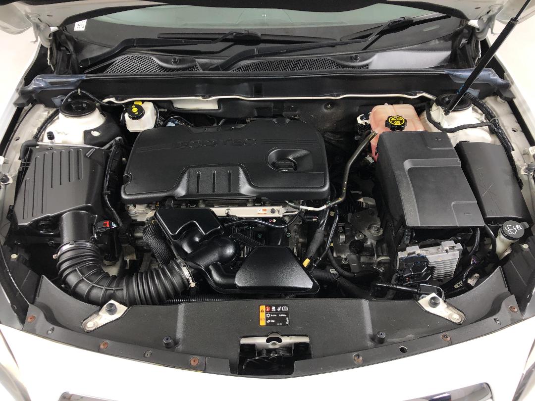 Photo '13' of Holden Malibu