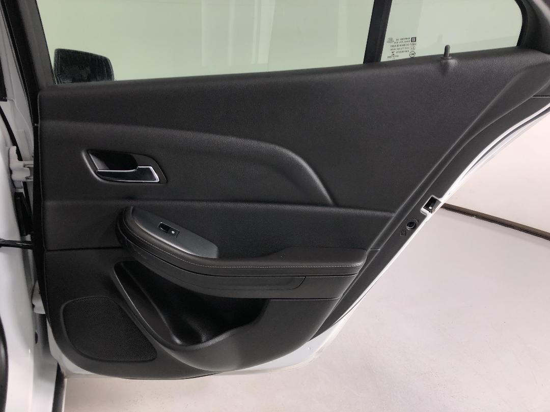 Photo '19' of Holden Malibu