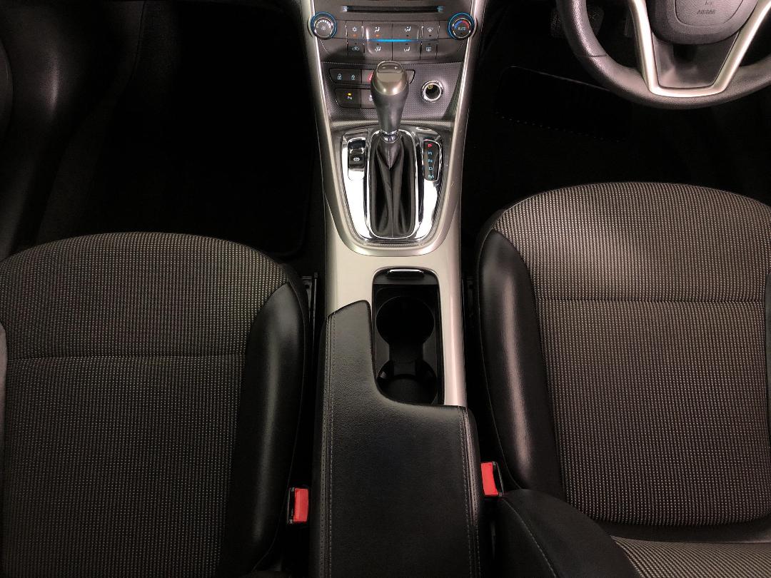 Photo '18' of Holden Malibu