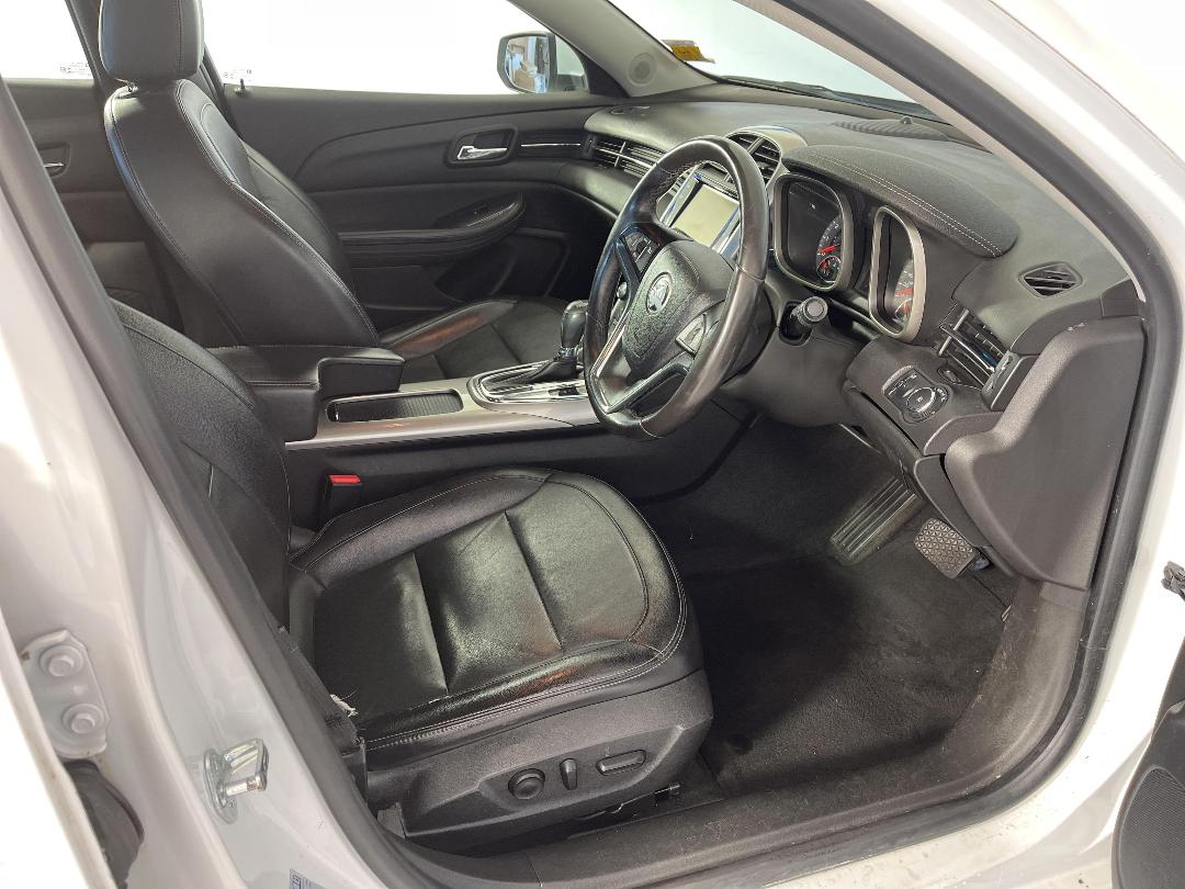 Photo '16' of Holden Malibu Photo '16' of Holden Malibu