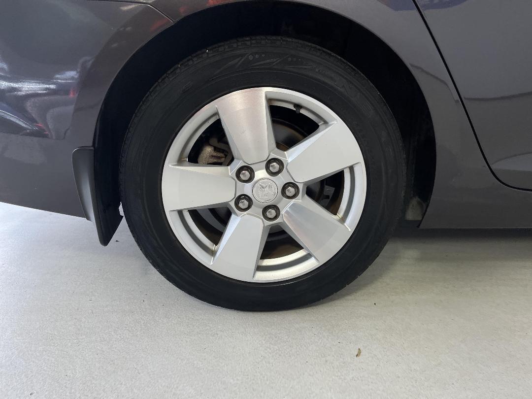 Photo '12' of Holden Malibu