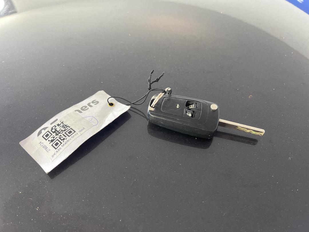 Photo '22' of Holden Malibu