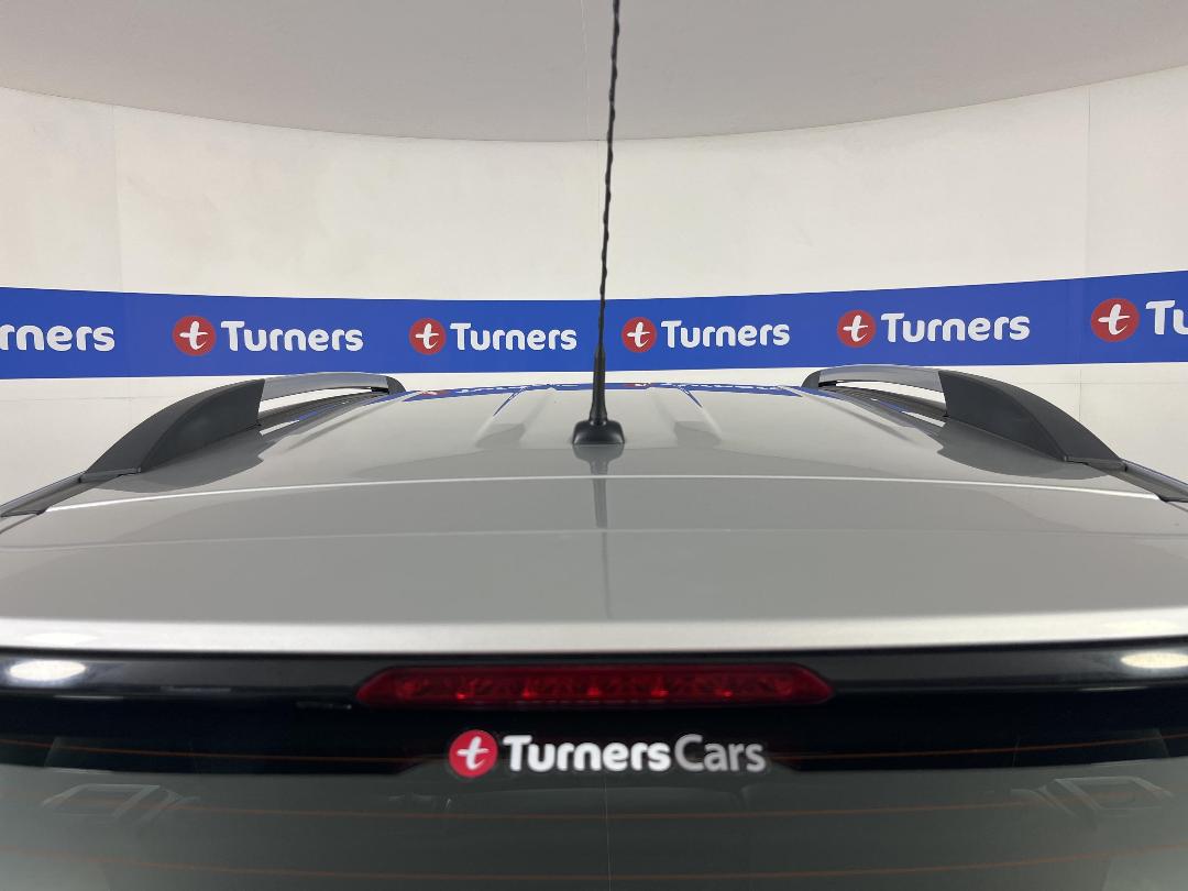 Photo '28' of Holden Trax