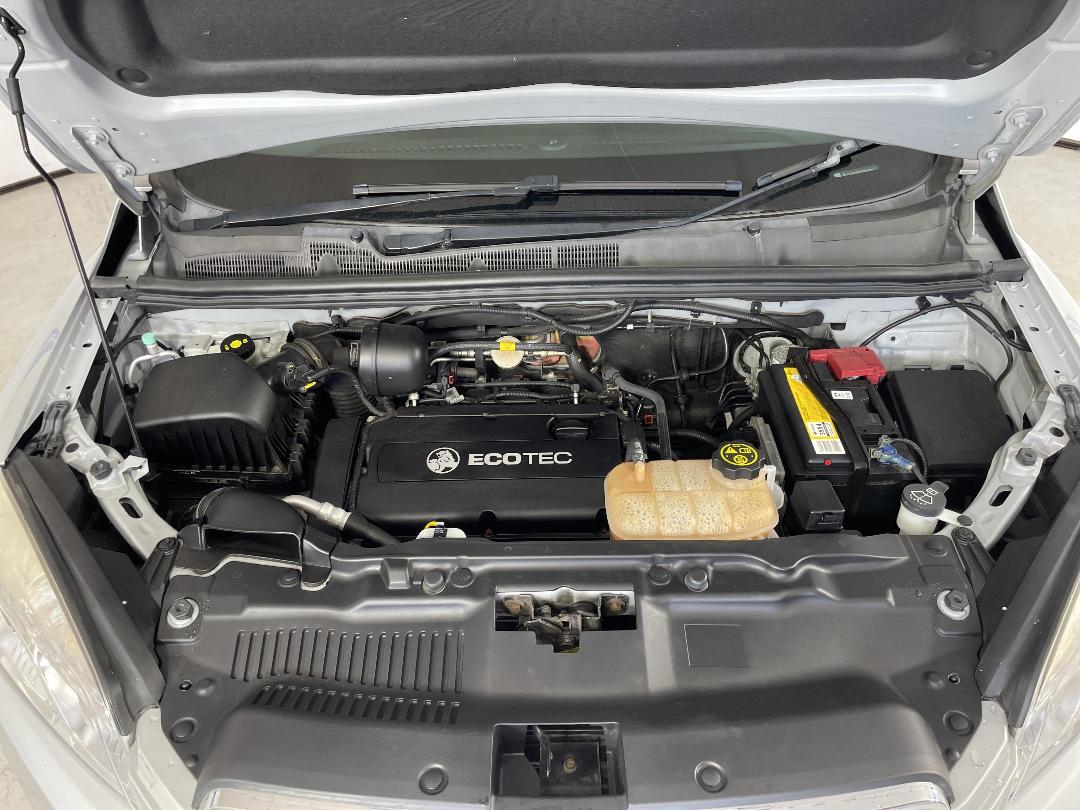 Photo '13' of Holden Trax