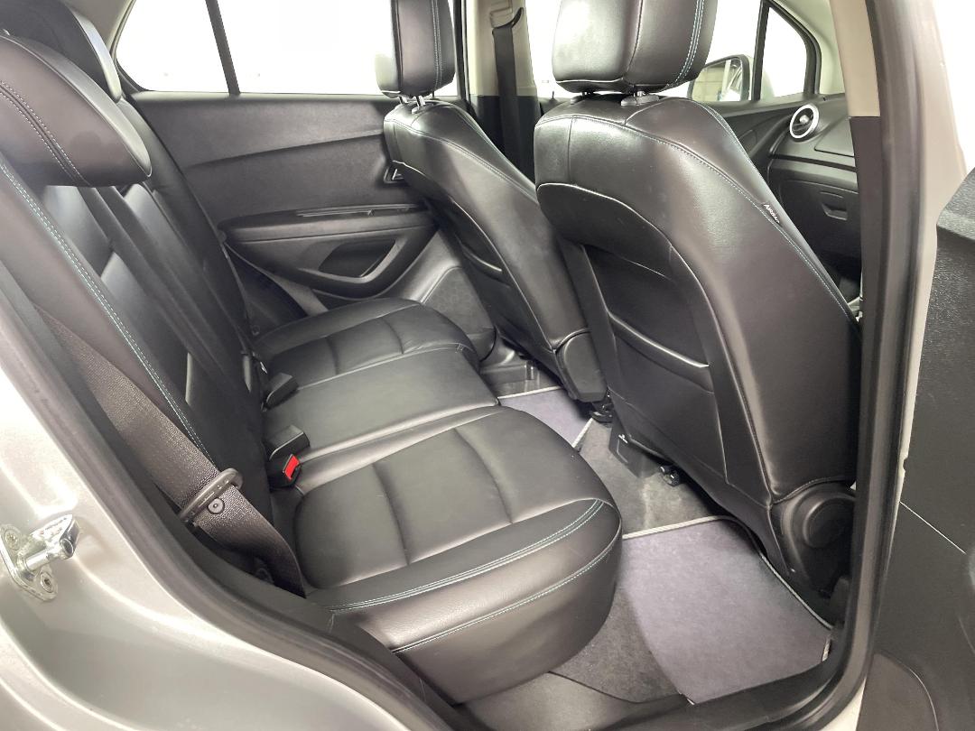 Photo '20' of Holden Trax