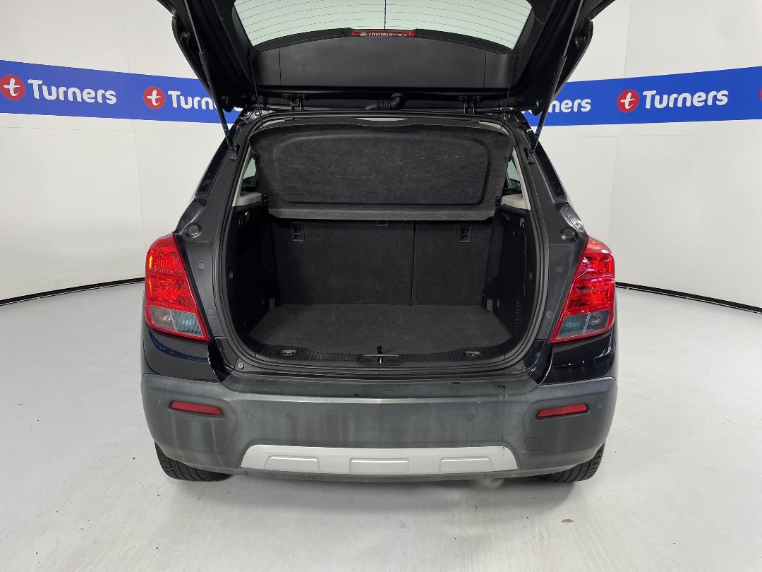 Photo '14' of Holden Trax