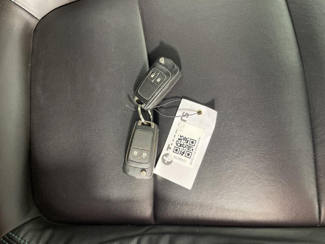 Photo '22' of Holden Trax