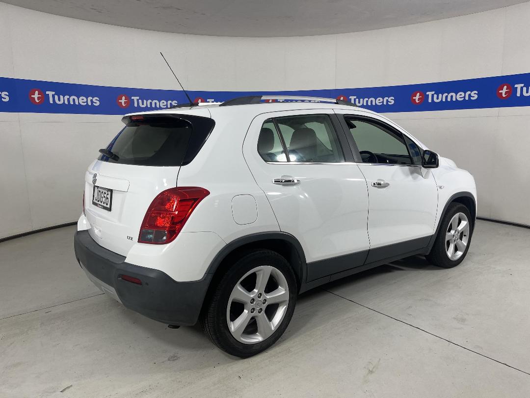 Photo '7' of Holden Trax