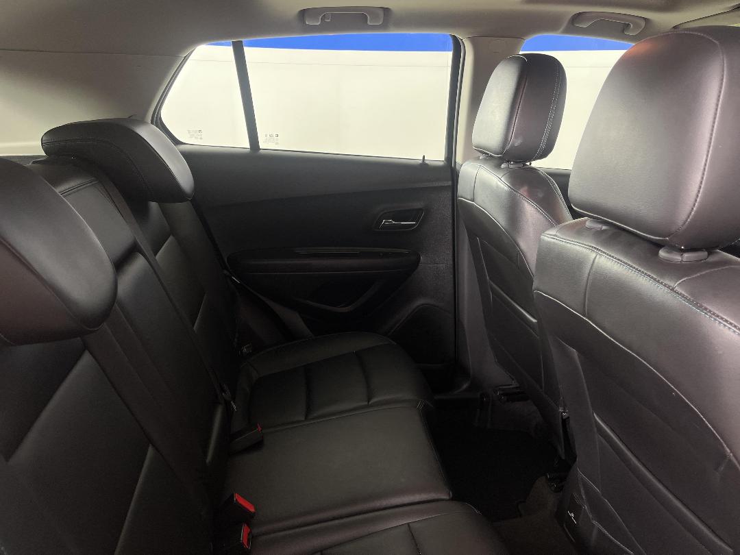 Photo '20' of Holden Trax