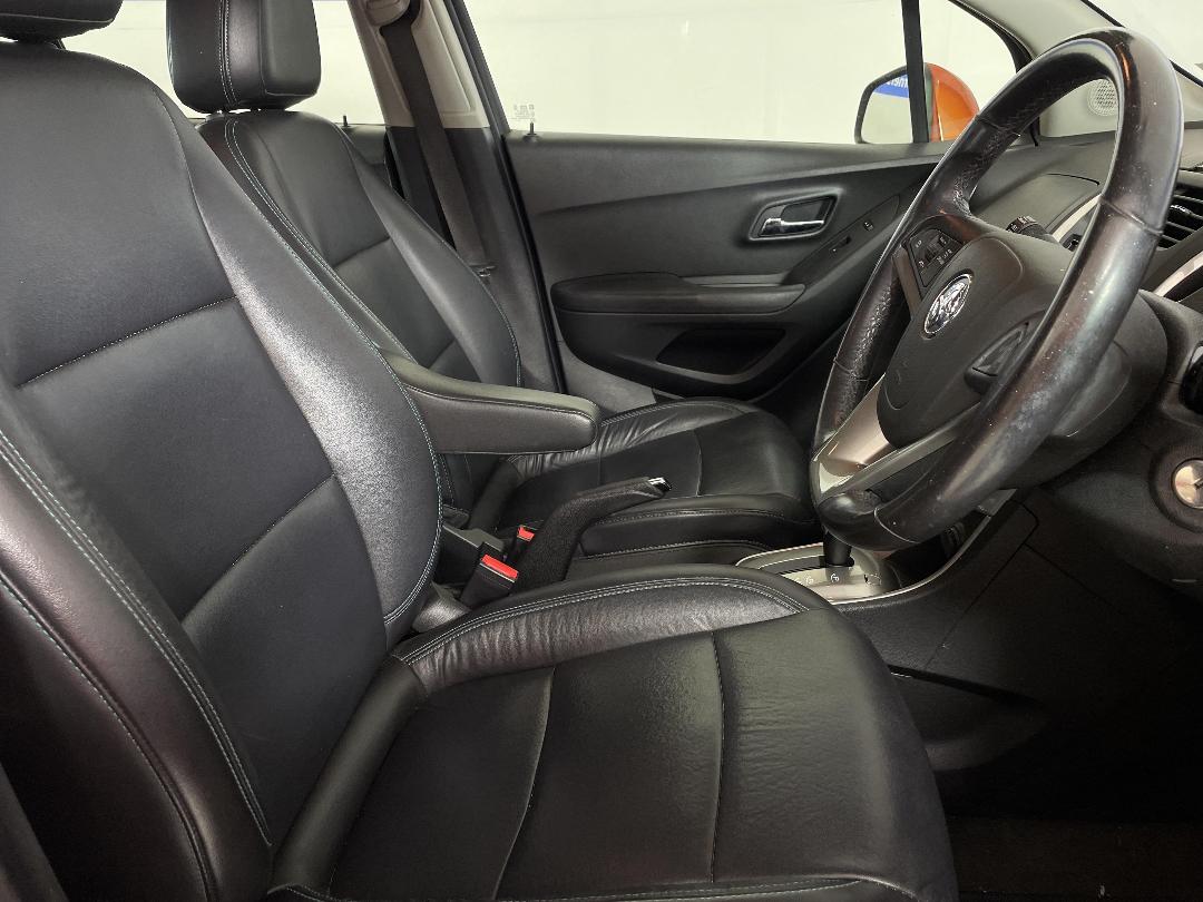 Photo '16' of Holden Trax